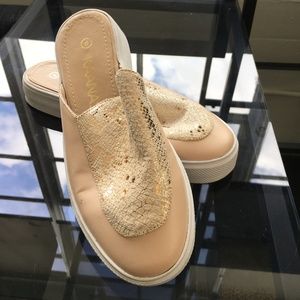 Kaanas Snakeskin Sneakers in Caramel/Nude